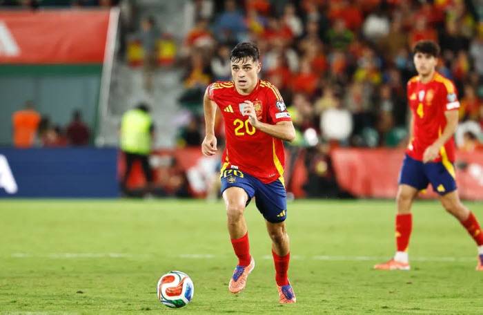 soi kèo Tây Ban Nha vs Cape Verde, 23h00 ngày 15/6